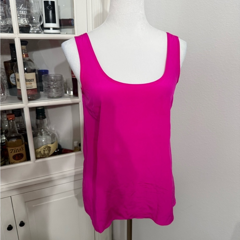 Lilly Pulitzer -Classic Scoop Neck Sleeveless Tank Top - Fuchsia